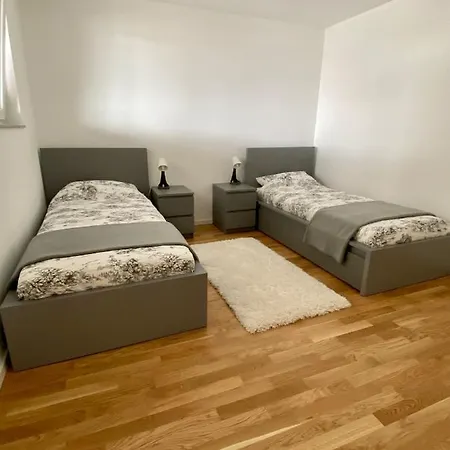 Apartmán Ferienwohnung In Salem In Der Bodenseeregion Bei Tumulka *